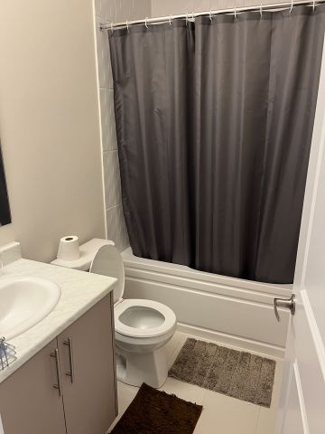 For Lease - 3112 Meadowridge Drive, Oakville, Ontario - Photo 5