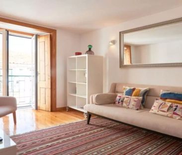 2-bedroom apartment for rent in Lisbon - Photo 1