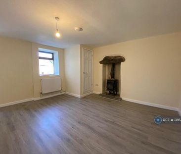 2 bedroom terraced house to rent - Photo 3