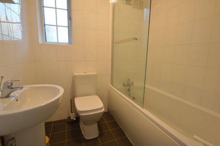 Buckfield Court, Bathurst Walk, Iver,SL0 - Photo 5
