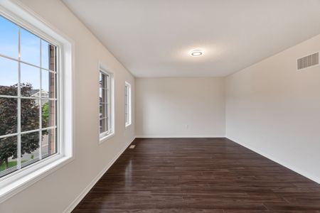 For Lease - 1796 Finkle Drive, Oshawa, Ontario - Photo 3