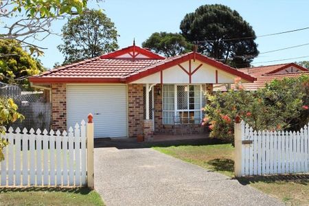 21 Wassell Street, Wynnum. - Photo 2