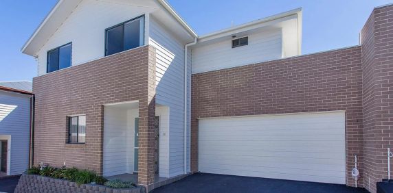 Four Bedroom Home - Photo 2