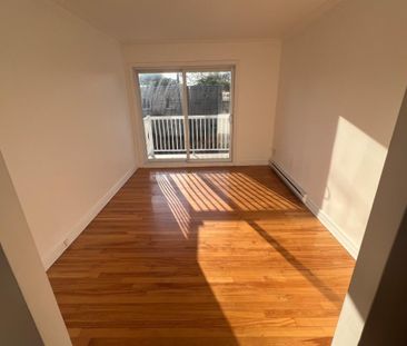 APPARTEMENT À LOUER 41/2 5 MINUTES À PIED DU MÉTRO CADILAC LIGNE DI... - Photo 1