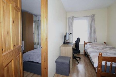 Oatlands Road, Enfield, EN3 - Photo 5