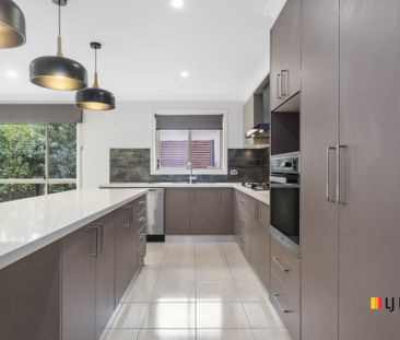 Spacious Family Home - Photo 5