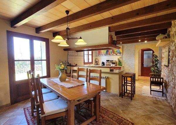 1188 Passeig Federico García Lorca, Manacor, Balearic Islands 07680