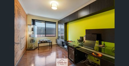 Perfect Family Home For Lease! - Photo 3