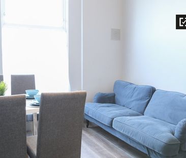 Bed in shared apartment for rent in Inns Quay, Dublin. - Photo 1