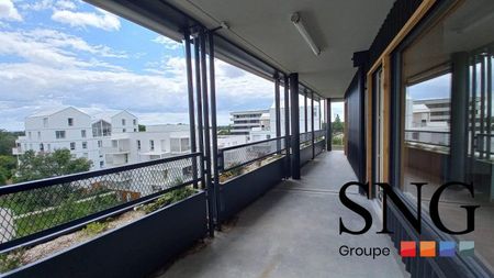 T2 AVEC BALCON ET PARKING - Photo 3