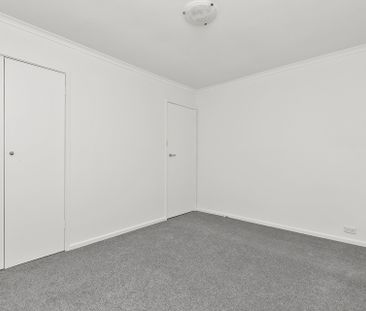 1/32 Simpsons Road, Box Hill - Photo 4