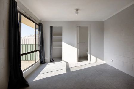 723 Midland Highway, - Photo 3
