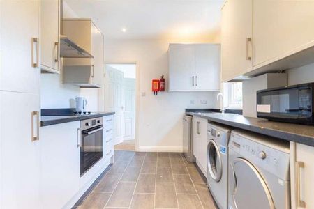 Cheltenham Terrace, Heaton, NE6 - Photo 4