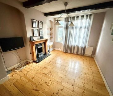 3 bedroom end of terrace house to rent - Photo 1