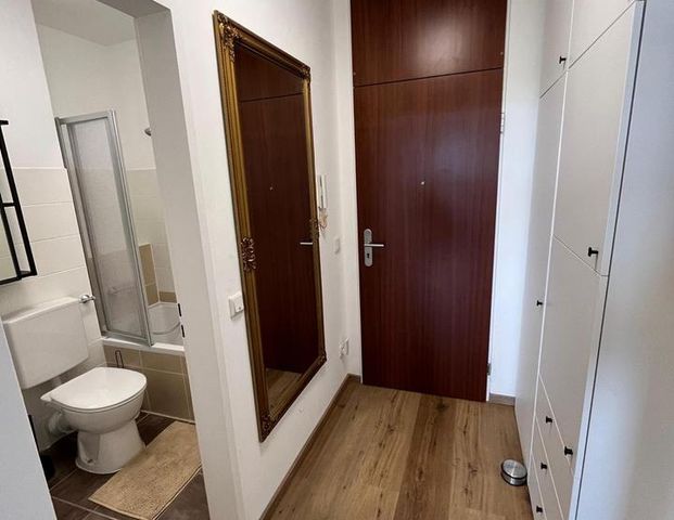 1-Zimmerwohnung in zentraler Lage mit schönem Balkon - Photo 1