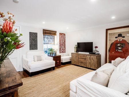 15 Norton Street, Surry Hills NSW 2010 - House For Rent | Domain - Photo 2