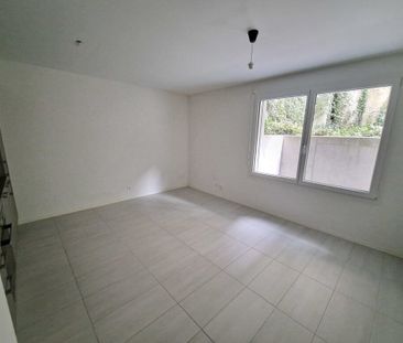 Sublime studio avec balcon proche du parc de Valency - Photo 2