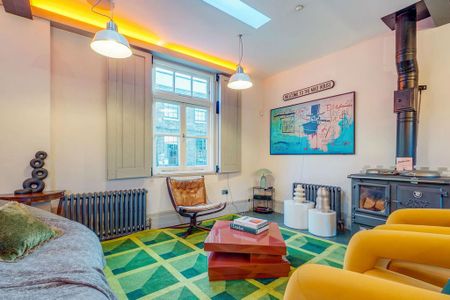 5 bedroom townhouse to rent - Photo 4