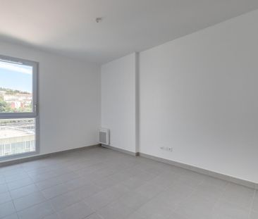 location Appartement F3 DE 57.19m² À NICE - Photo 5