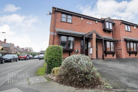 2 bedroom townhouse to rent - Photo 3