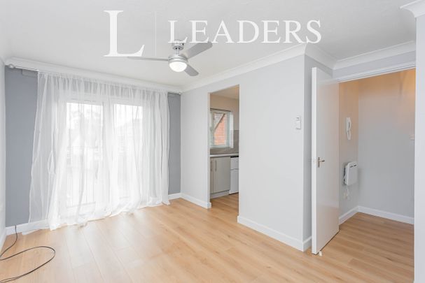 1 bedroom apartment to rent Sussex Court, Ashenground Road, Haywards Heath, RH16 - Photo 1