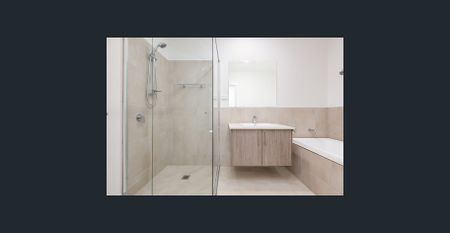 2/186 Denton Park Drive, Aberglasslyn, NSW 2320 - Photo 3