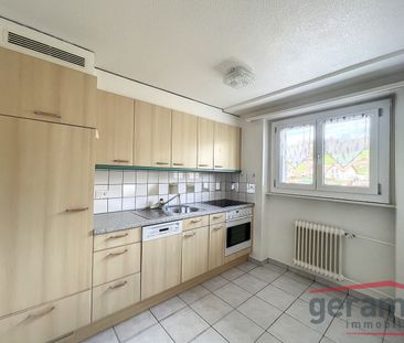 Charmante 3.5 Zimmerwohnung in Oberschrot - Photo 4