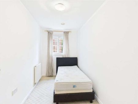 Little Bolton Terrace, Salford, Greater Manchester, M5 - Photo 5