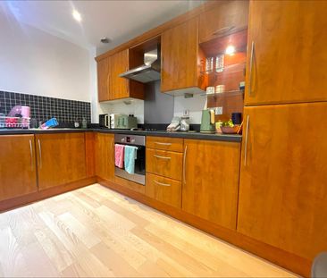 1 bedroom apartment to rent - Photo 2