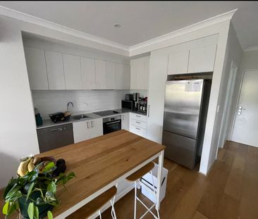 Kensington - Photo 2