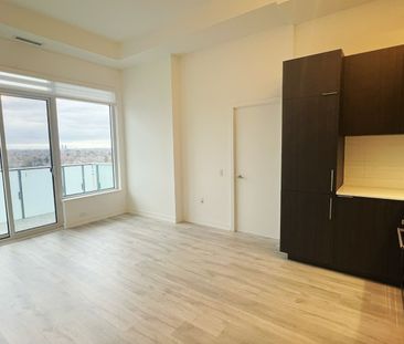 For Lease - 7 Golden Lion Heights Unit# 911, Toronto, Ontario - Photo 2