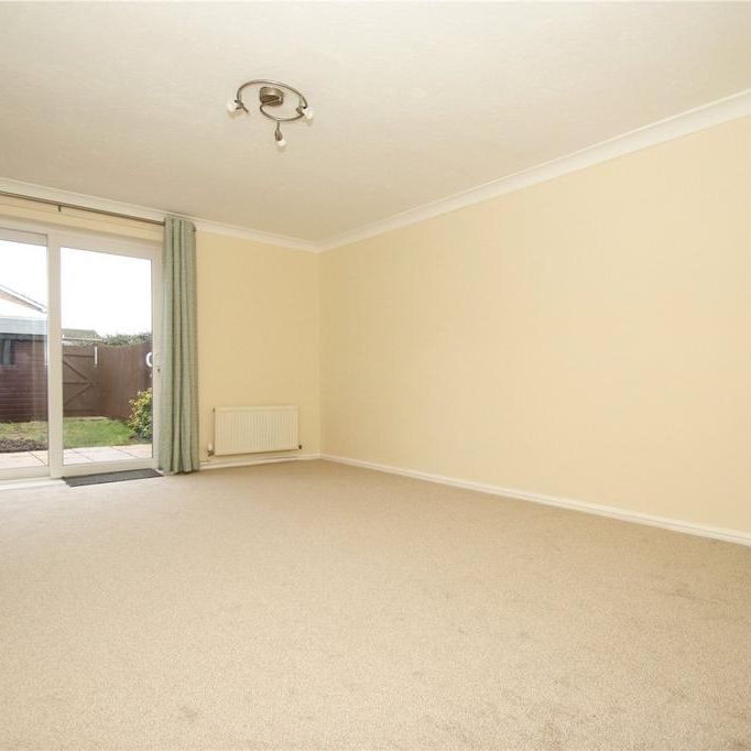 2 bedroom terraced house to rent - Photo 1