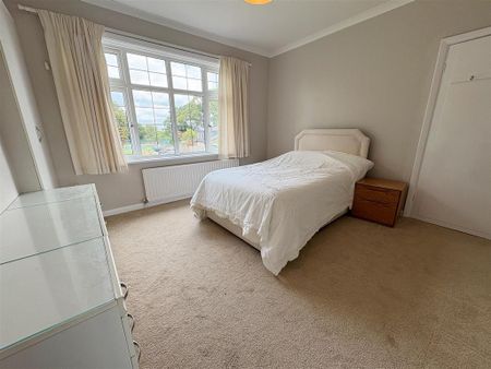 3 bedroom detached house to rent - Photo 5