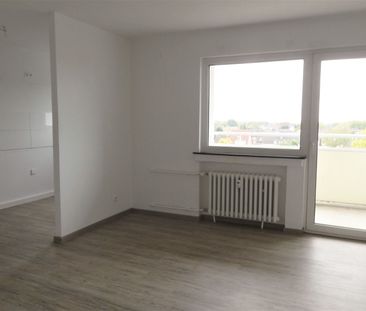 Altersgerechtes Wohnen mit einem Aufzug und einer tollen Aussicht! - Photo 1