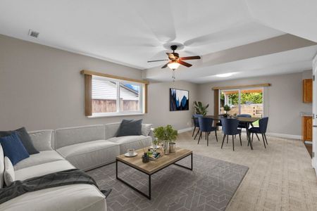 Family Home With Separate Suite - Photo 3