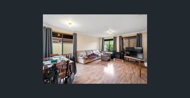 A hideaway with all the right moves… - Photo 1