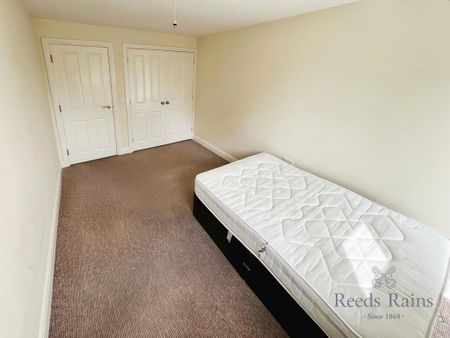 2 bedroom apartment to rent - Photo 4