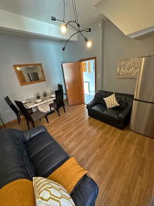 Room 1, 2 Haywood Ave, Belfast, BT7 3EU - Photo 1