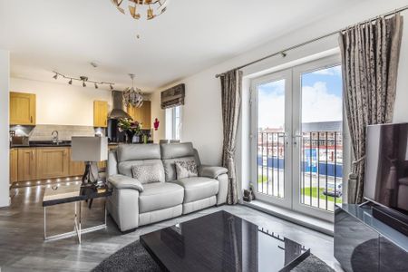 2 bedroom flat to rent - Photo 3