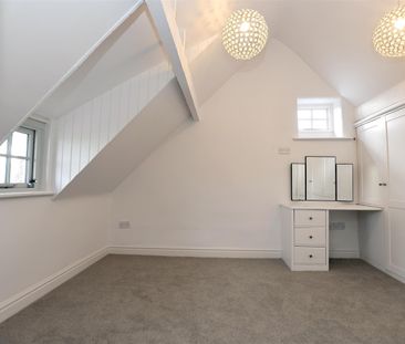 Chicken Corner Farm, Raby Mere Road Wirral, CH63 4JQ - Photo 5