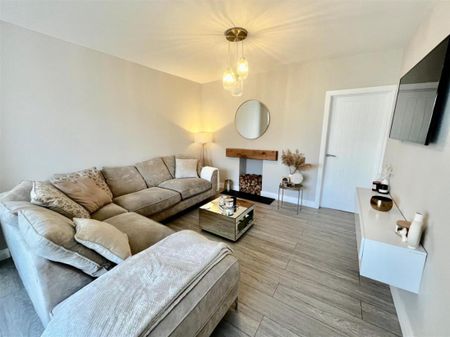 Larne Crescent, Gateshead - Photo 2