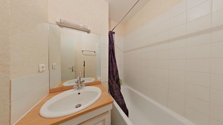 Location Appartement 2 pièces 43m² POITIERS 86000 - Photo 5