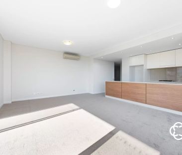 512/27 Hill Road, 2127, Wentworth Point Nsw - Photo 3