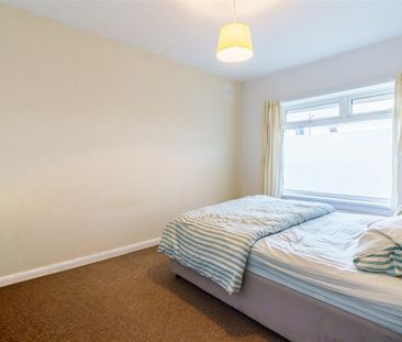 2 bed flat to rent in Great North Road, Newcastle Upon Tyne, NE3 - Photo 5