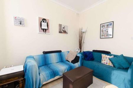 Balham High Road, Balham, SW12 - Photo 2