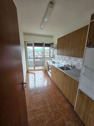 2.5 Zimmer, 70 m², 2. Stock - Photo 4