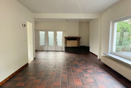 LANDHUIS IN DOODLOPENDE STRAAT - Foto 3