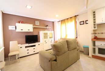 Apartamento con patio en La Mata