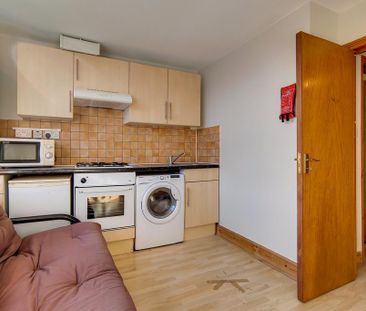 1 bedroom flat to rent - Photo 6