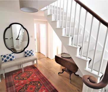 Bewley Lane, Lacock, Chippenham, SN15 - Photo 1